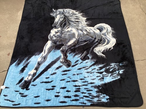 White horse black - horse, blue